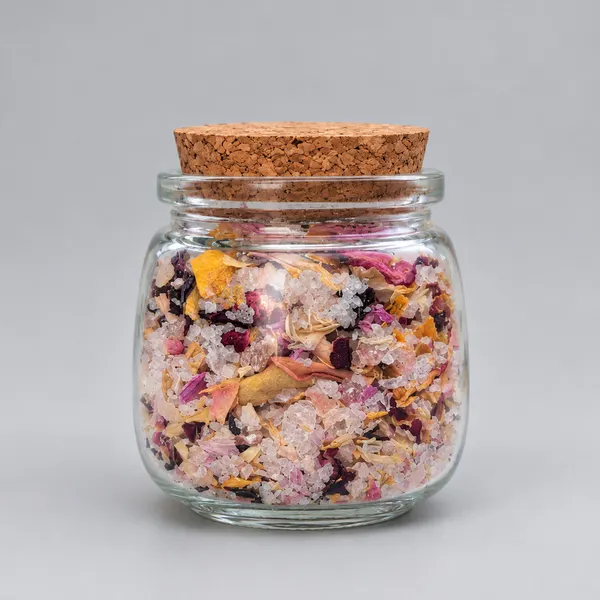MANDI7 Seven Flowers and Himalayan Bath Salts Infusion